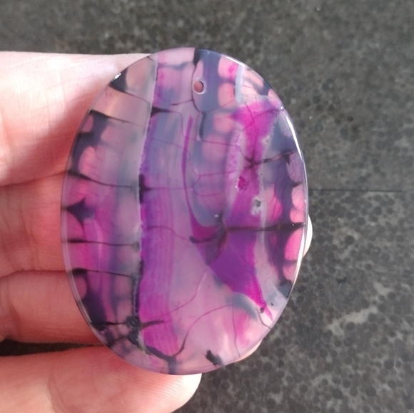 Pink Dragon's Veins Agate Oval Pendant Gemstone - Picture 2 of 2